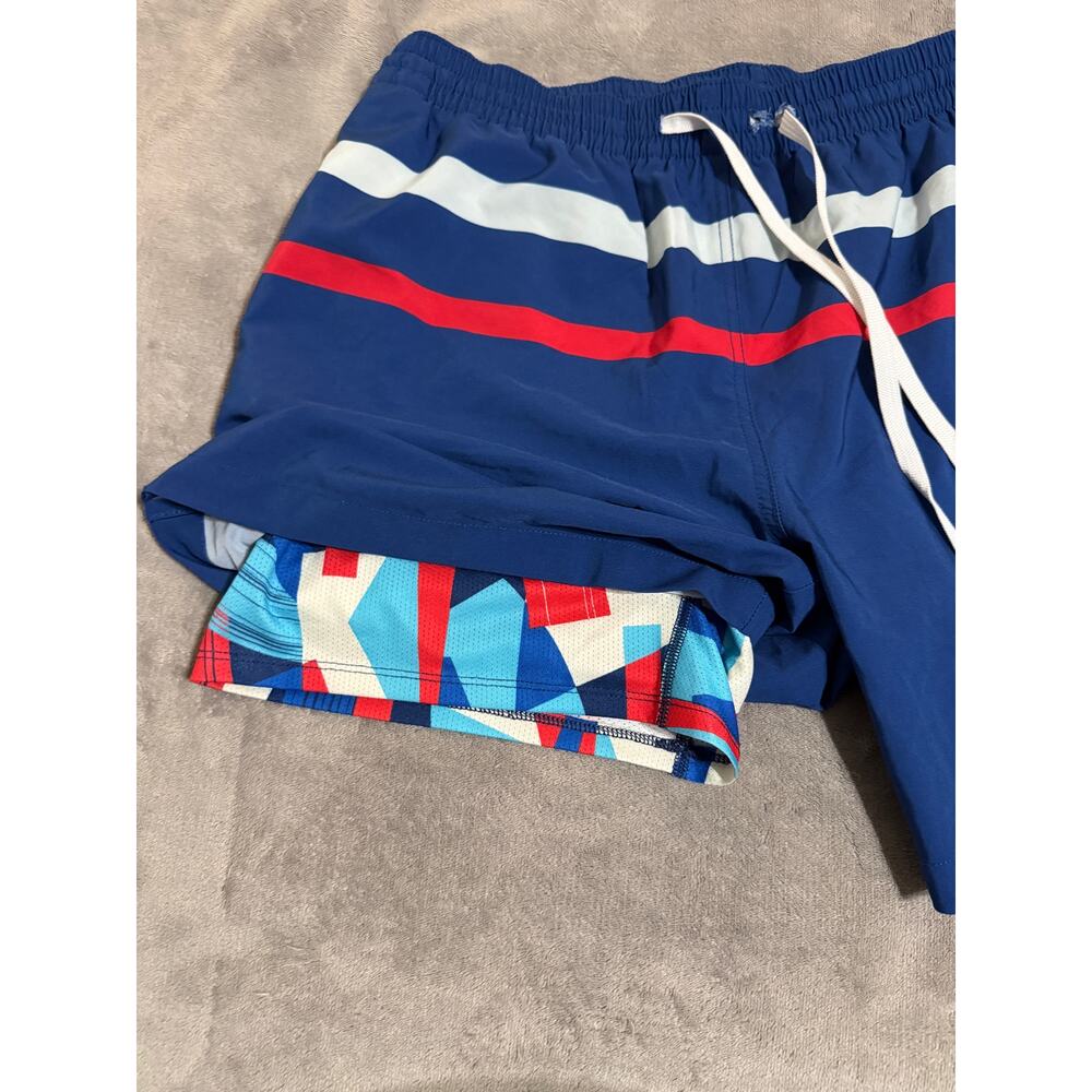 NWOT Chubbies Mens The Madison Aves Size XL 5.5" Classic Lined Swim Trunks Flaw - Picture 6 of 6